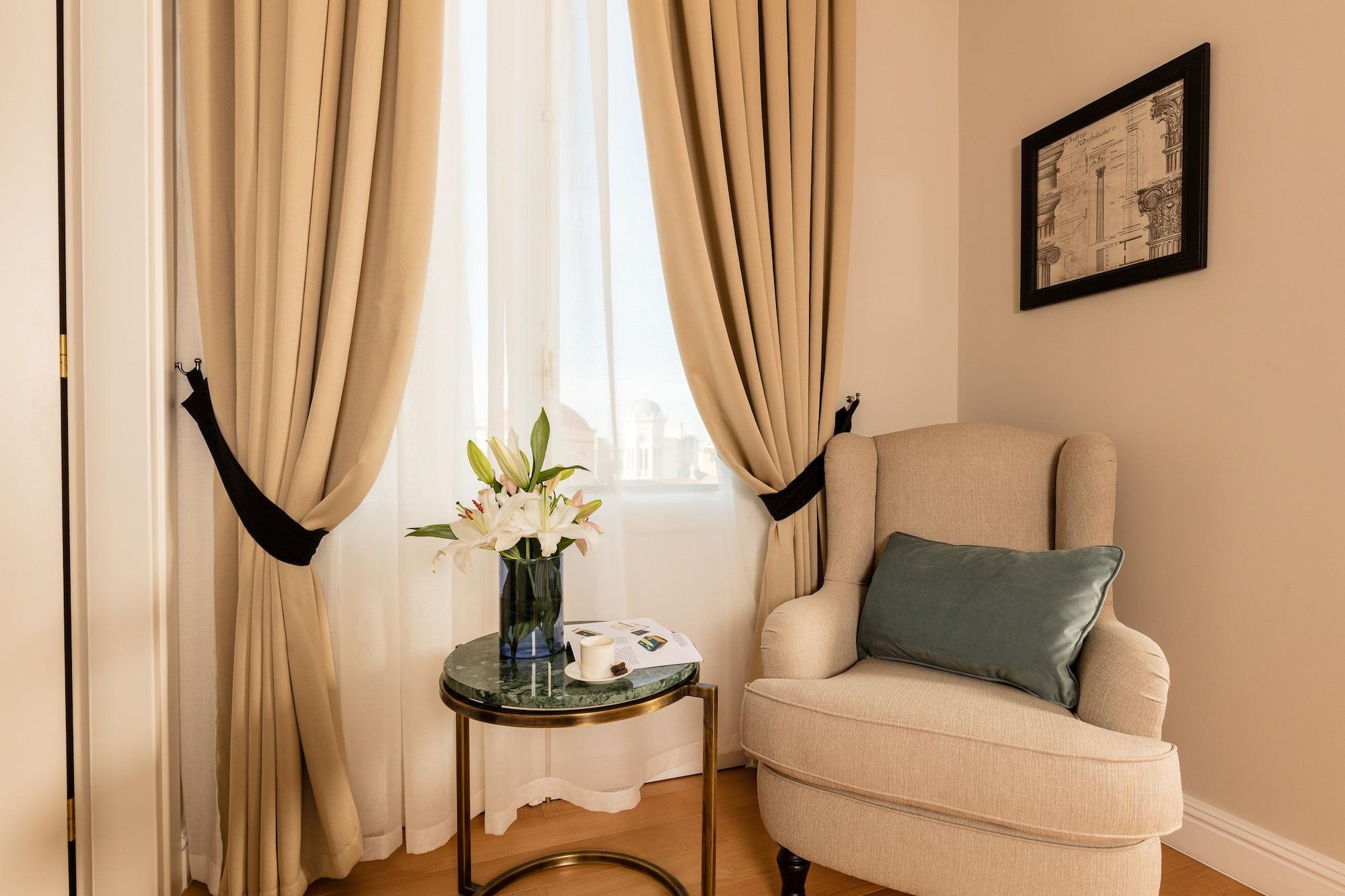 Hotel Mansion Luxury 4*