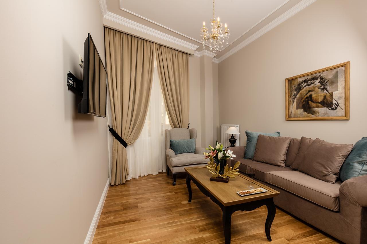 Mansion Luxury Hotel 4*